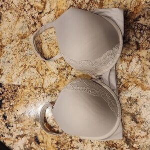 Victoria's Secret Body Perfect Shape 34DD